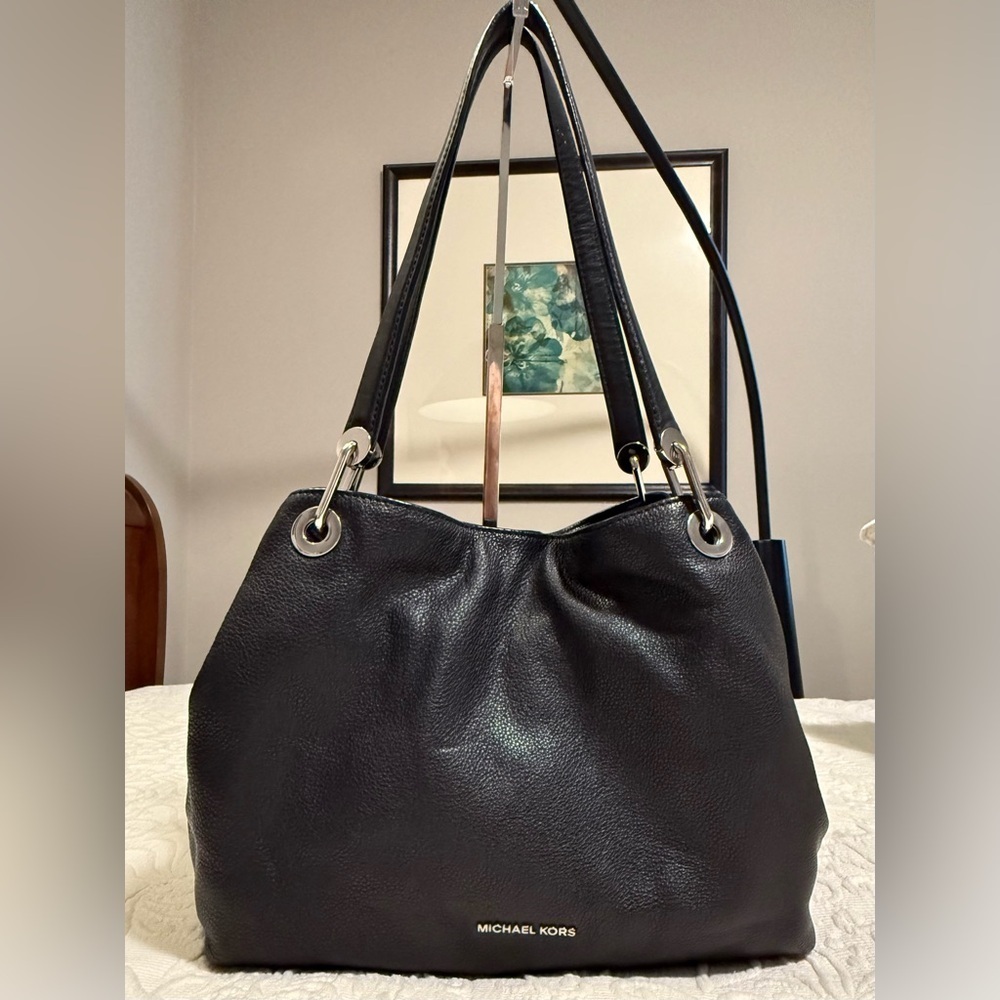 Michael Kors Black Leather Shoulder Bag